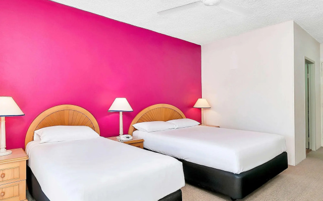 Mercure Cairns