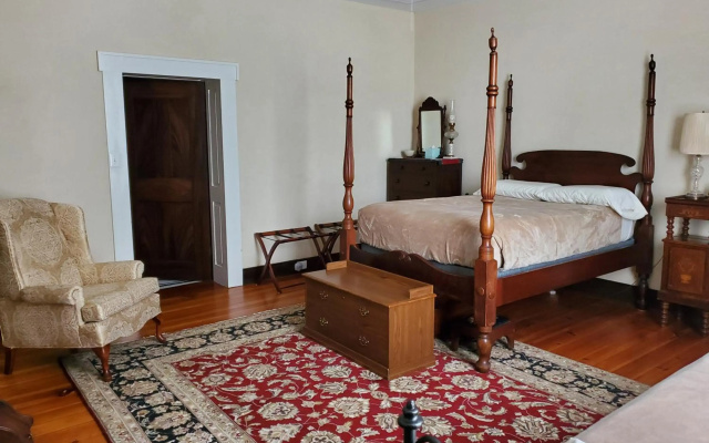 Mountain Home Bed & Breakfast
