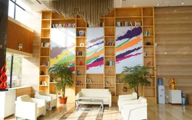 Lujiang Shengzhan Boutique Hotel