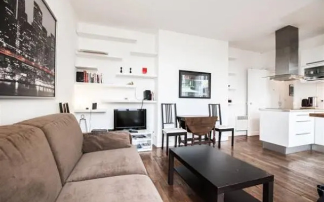 Banquier Halldis Apartment