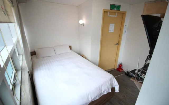 Hostel Kpop