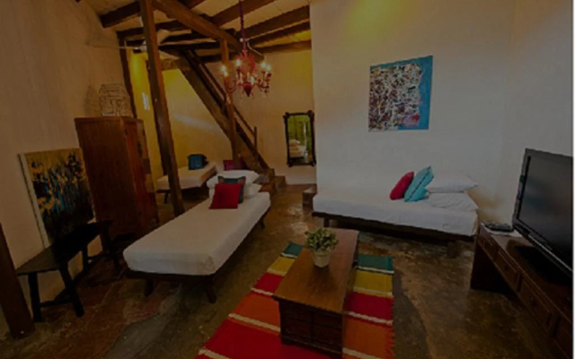 Straits Collection Hotel