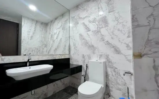 【Marina View】Bathtub/BayView/Permas (3BR3B) 5px