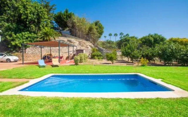House Helmut Nerja