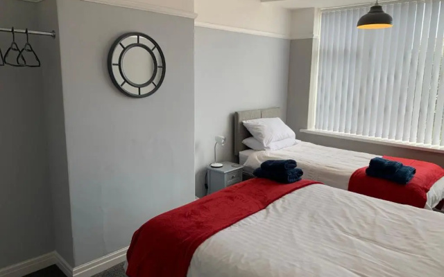 Modern fully refurbished 3 bedroom home