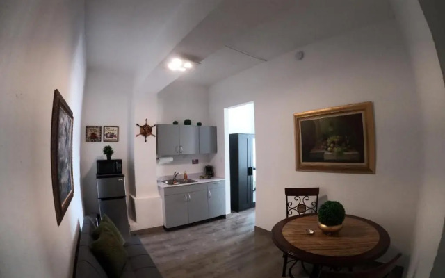 310Guest-House LaVida