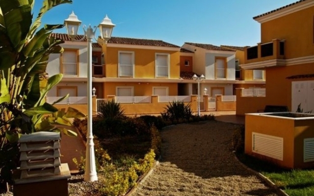 Отель Chalets Bellamar 3000 вид на фасад