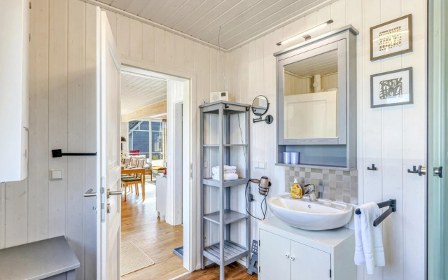 Amazing Home in Zerpenschleuse With 2 Bedrooms and Wifi