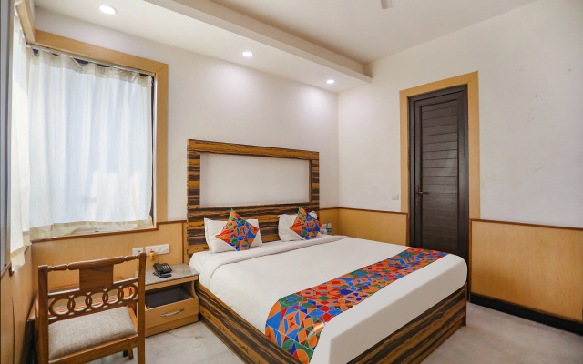 Fabhotel The Horizon