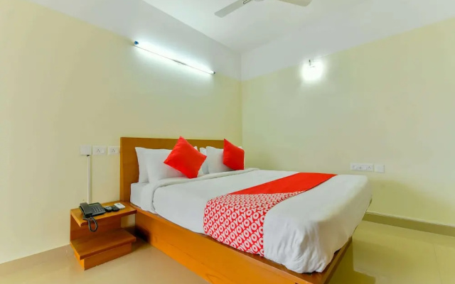 Hotel Tyche Stays by OYO Rooms