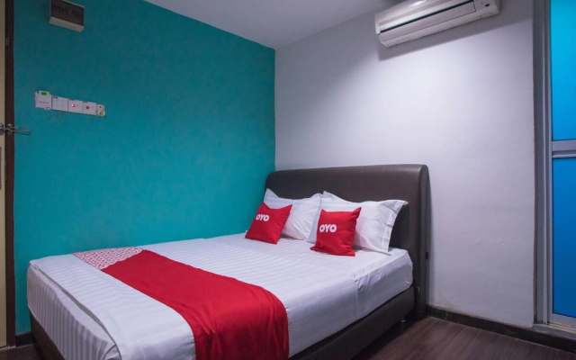 Hotel O Taj (seksyen 13)