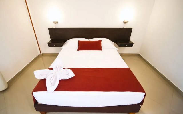 Hotel Montserrat Plaza