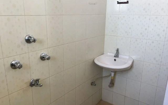 Hotel Parth Inn