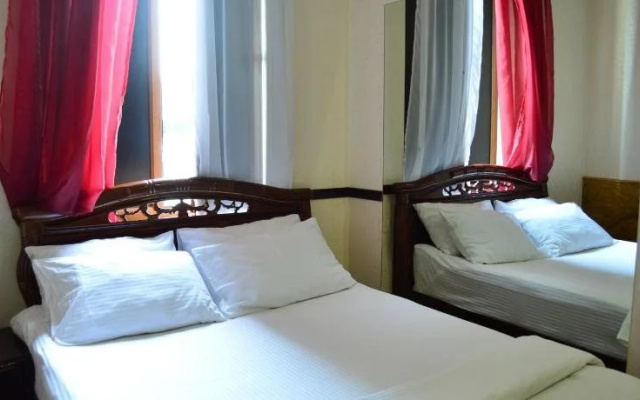 Sochi Plaza Hotel