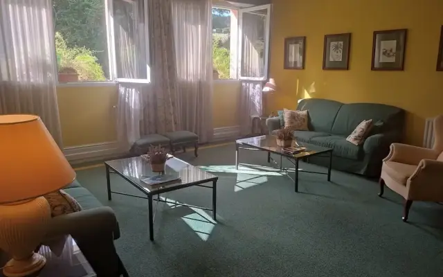 Hotel Suite Mioño Castro