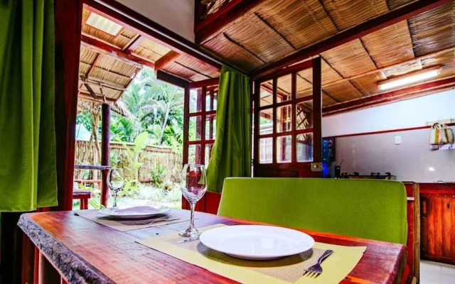 Villa 6 - Luxury 2 Bed Villa - Private Garden