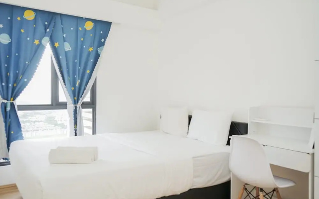 Elegant And Strategic 2Br Sky House Bsd Apartment
