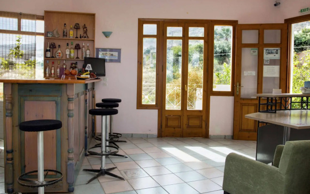Romantica Hotel Apartments