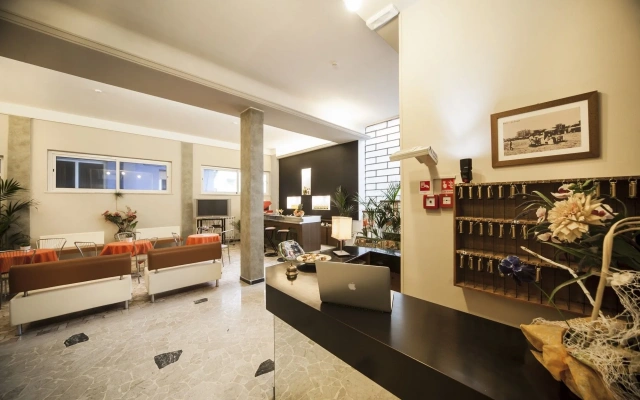 Hotel Lily