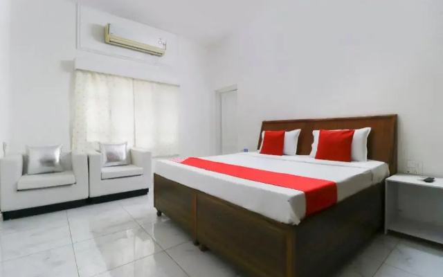 New Amar by OYO Rooms