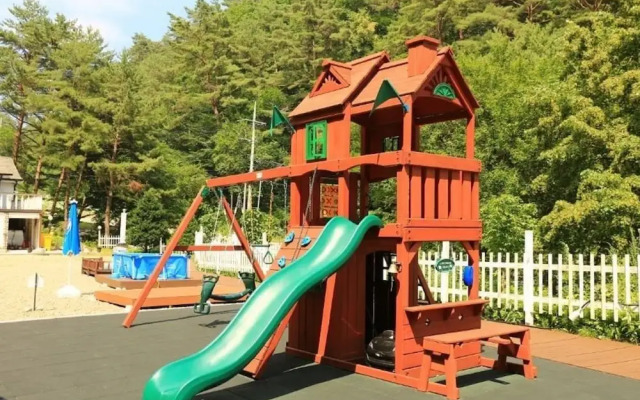 Kids Cabin
