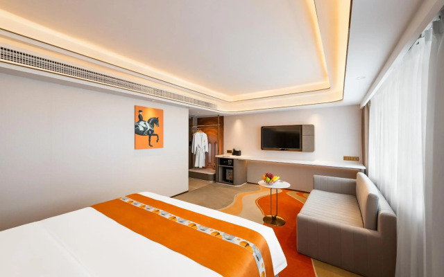 Hotel Beverly Plaza