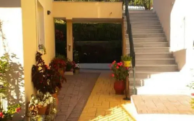 Sirainas Studios