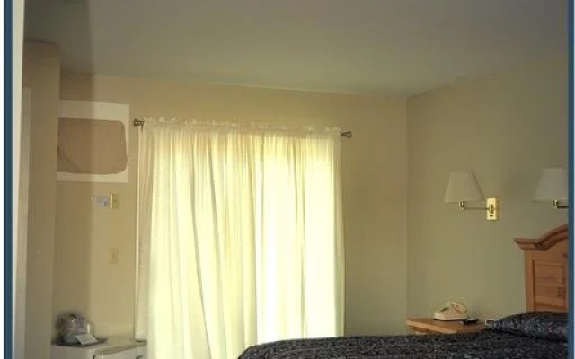 Pleasant Mountain Inn