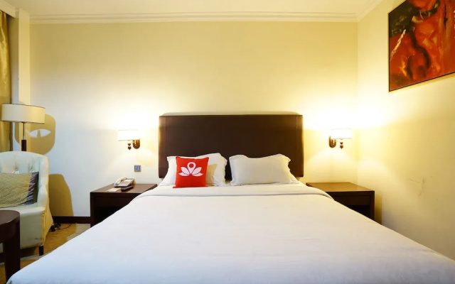Aglow Hotel Harbor Bay Batam