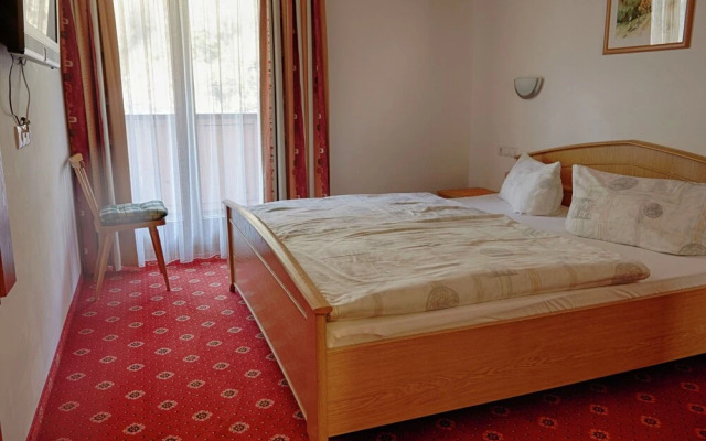Spacious Apartment in Aschau im Zillertal With Balcony