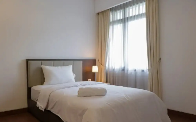 Spacious And Comfort 3Br Apartment At Simprug Park Residences