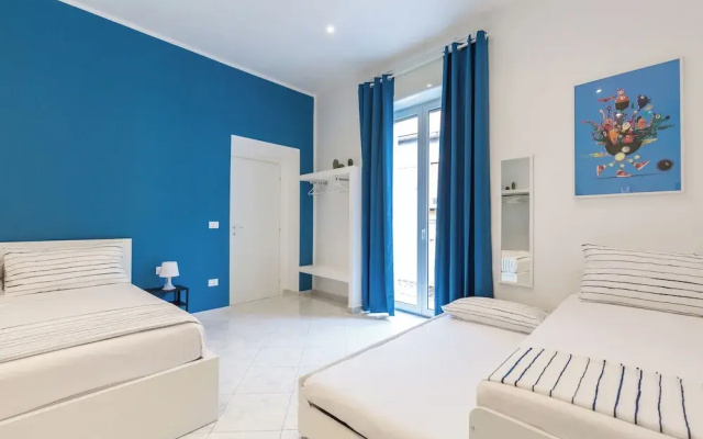 White&Blue Apartment at Sanità  by Wonderful Italy