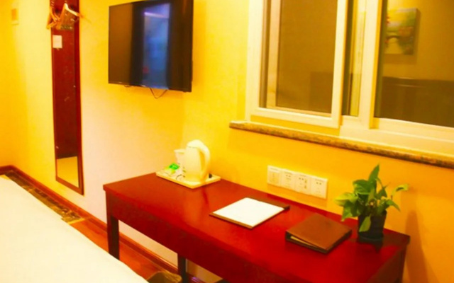 GreenTree Inn LiaoCheng LinQing HaiShan Building Express Hotel