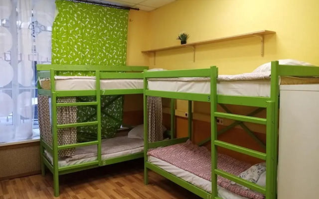 Dekabristov U Isaakiya Apartments