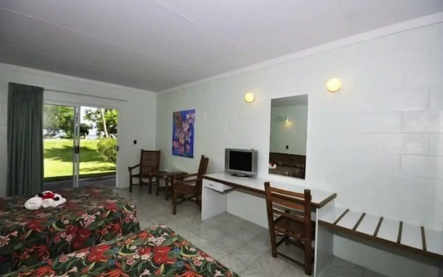 Kosrae Nautilus Resort