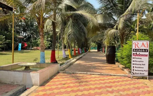 Raj Resort