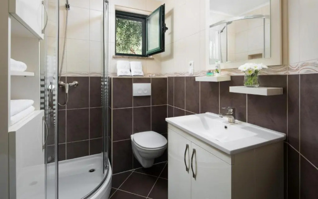 Villa Seven Gems