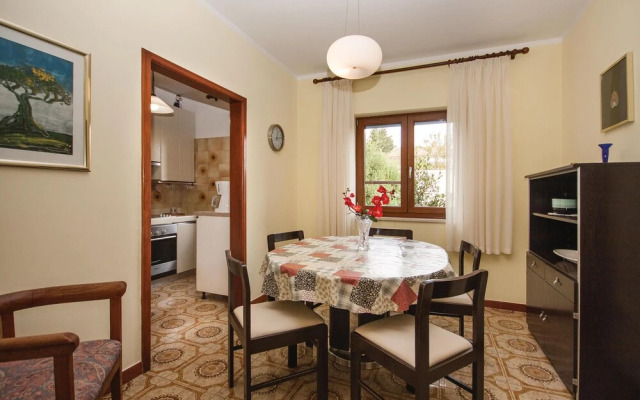 Stunning Home in Medulin With Wifi and 4 Bedrooms