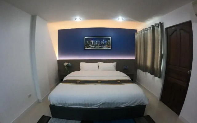 Poonsuk Place Hotel