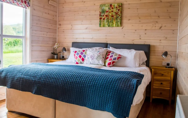 Moonrise Lodge - Curlew Lodge