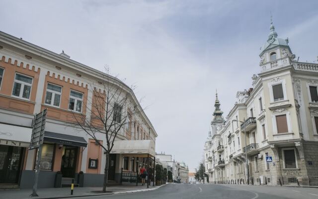 Отель Center Сербия, Белград - отзывы, цены и фото номеров - забронировать отель Center онлайн вид на фасад