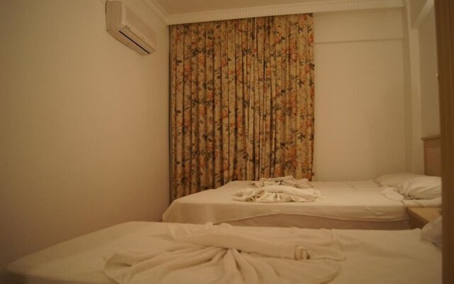 George & Dragon Beach Hotel комната для гостей
