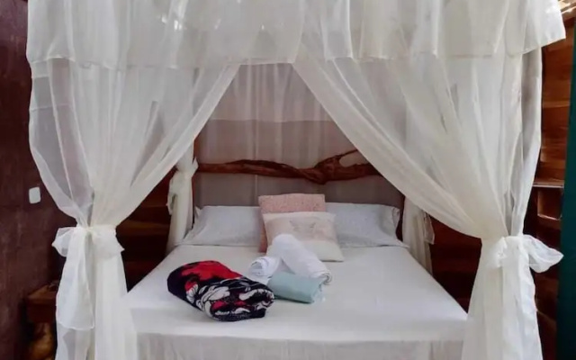 Iguanitas Lodge