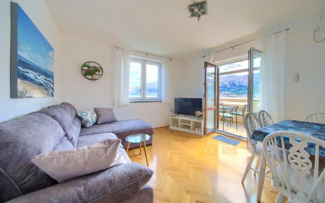 Apartment Frane