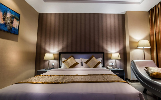 The Litz Hotel Suites