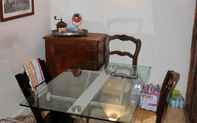 LE MARAIS 3 Bedrooms APT