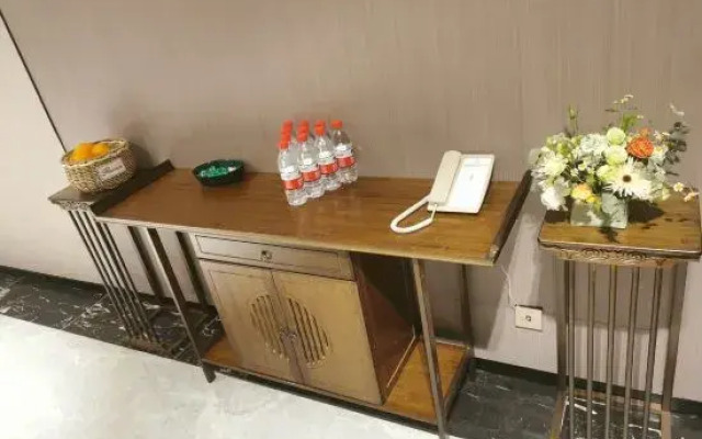 Shanshui S Hotel (Chengdu Longquan Headquarters Economy Harbor)