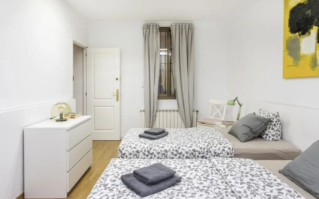 Stunning Apartment Bruc
