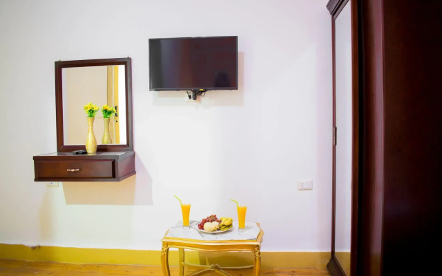 Golden Palace Hotel