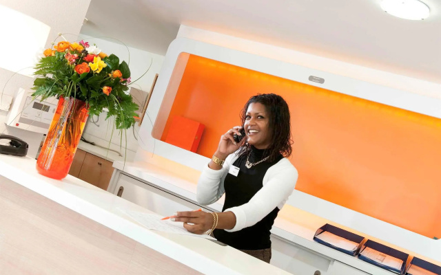 ibis budget Pertuis